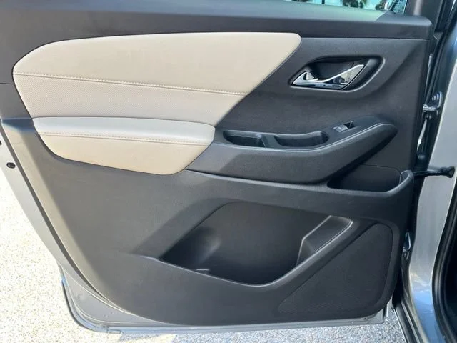 Used 2023 STERLING GRAY METALLIC Chevrolet Premier image 24