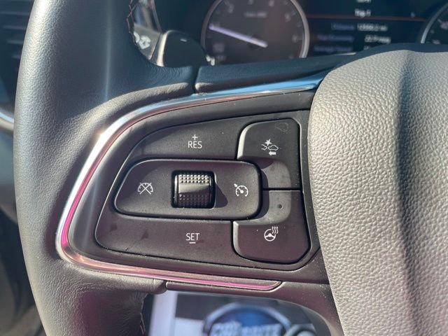Used 2023 Black Buick Essence image 35