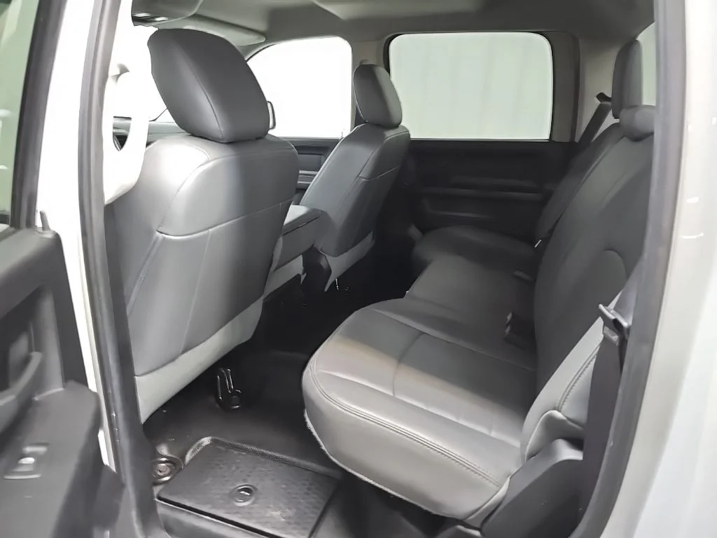 Used 2016 White Ram Tradesman image 29