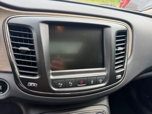 Used 2015 Black Clearcoat Chrysler C image 6