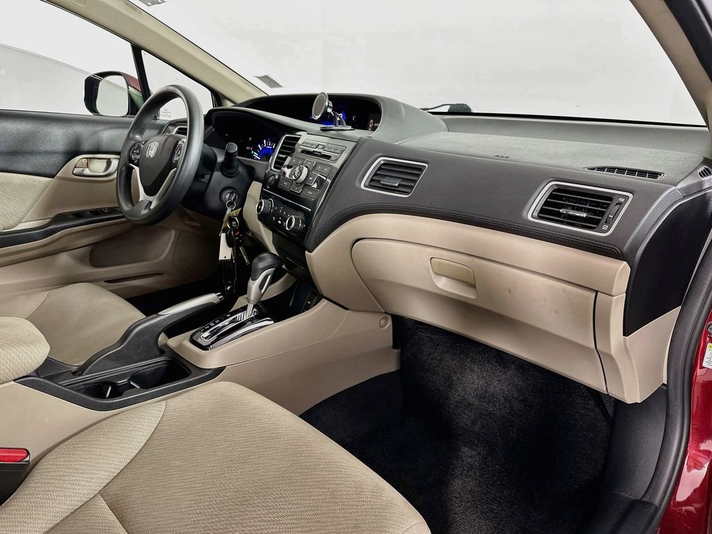 Used 2013  Honda LX image 27