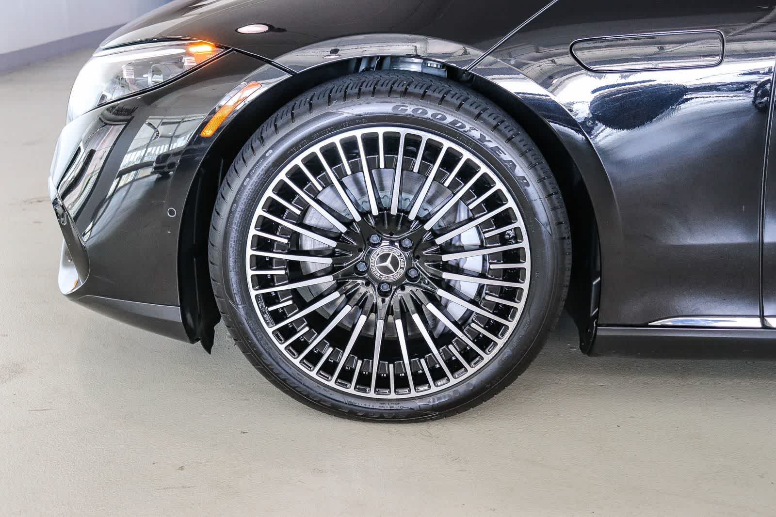 Certified Used 2024 Obsidian Black Metallic Mercedes-Benz EQS 450 image 9