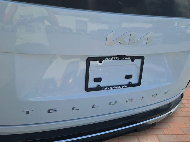 New 2027 White Kia SX Prestige image 5