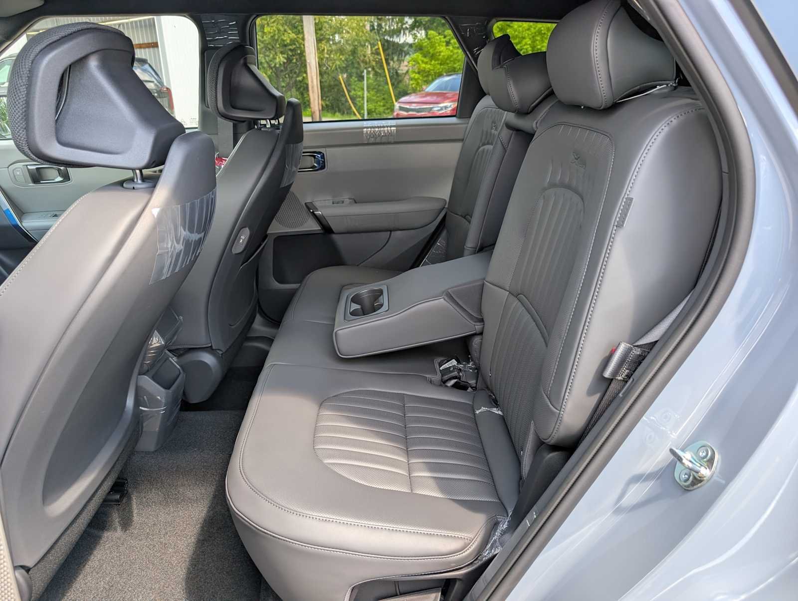 New 2027 Pale Gray Kia X-Line S image 16