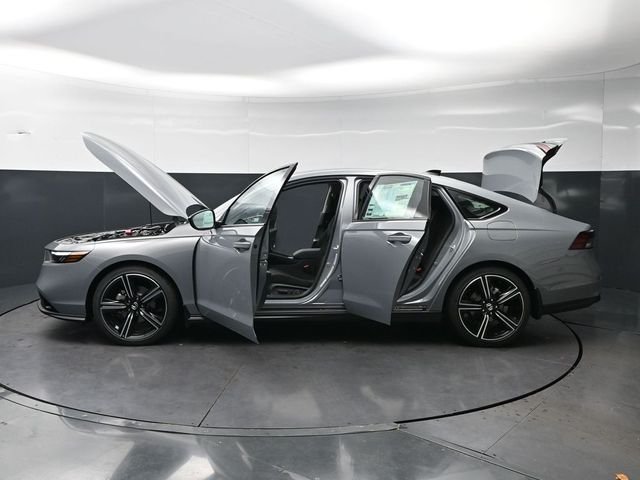 New 2026 Urban Gray Pearl Honda SE image 32