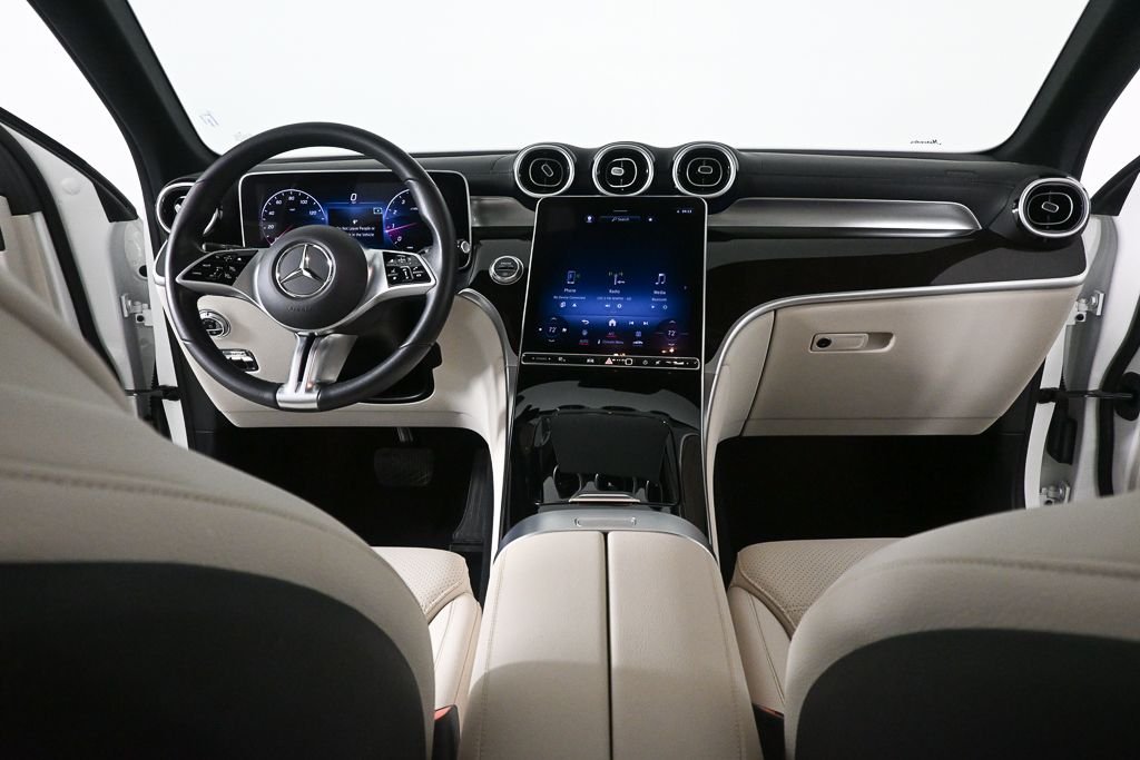 Certified Used 2023 White Mercedes-Benz GLC 300 image 16