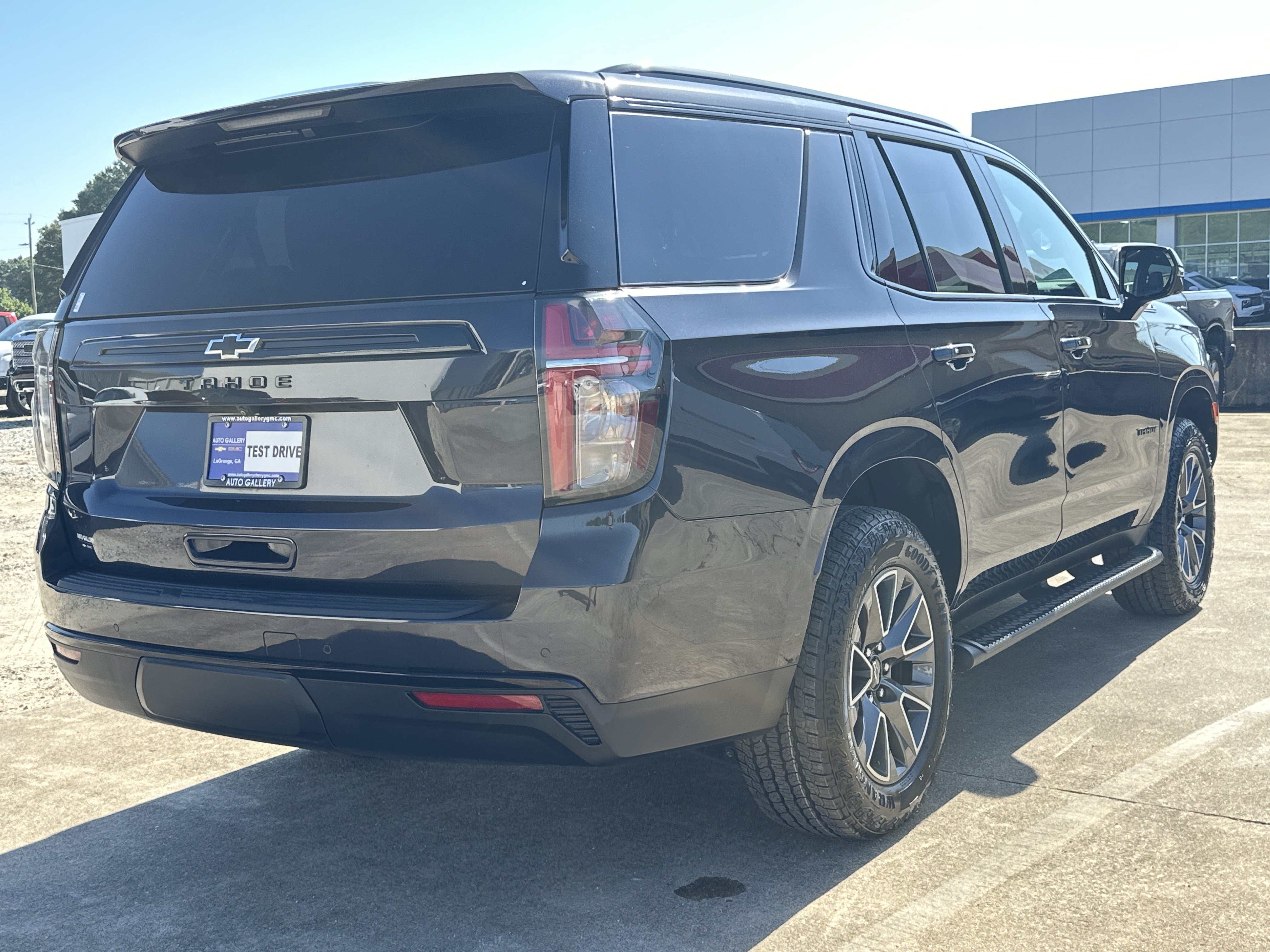 2024 Chevrolet Tahoe Z71 - Photo 6