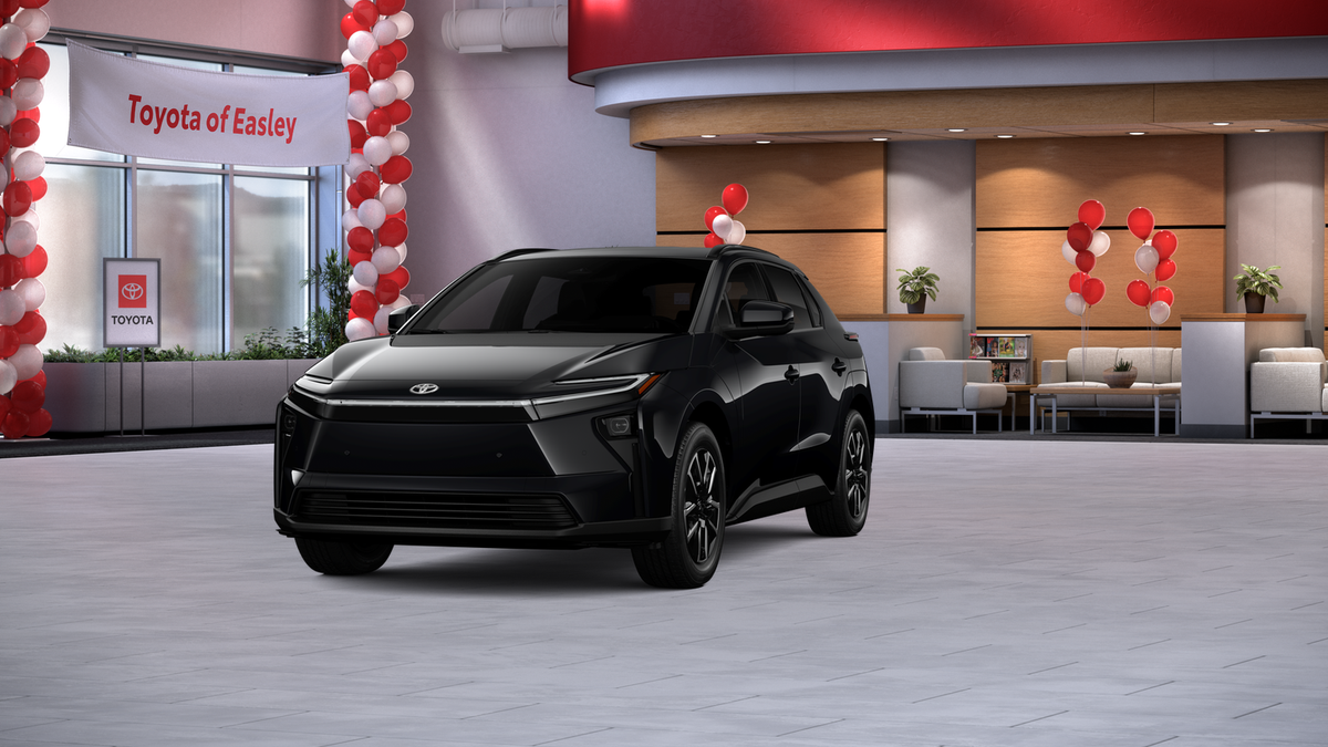 New 2026 Midnight Black Metallic Toyota XLE image 18