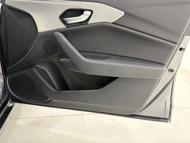 2023 Acura TLX Base - Photo 18