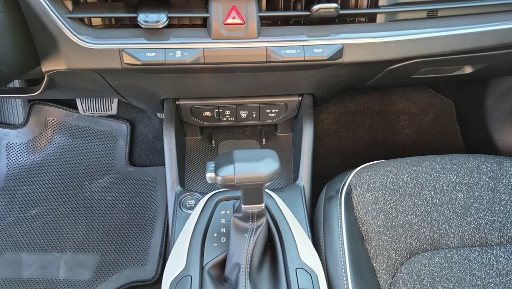 Used 2025 Gray Kia GT-Line image 17