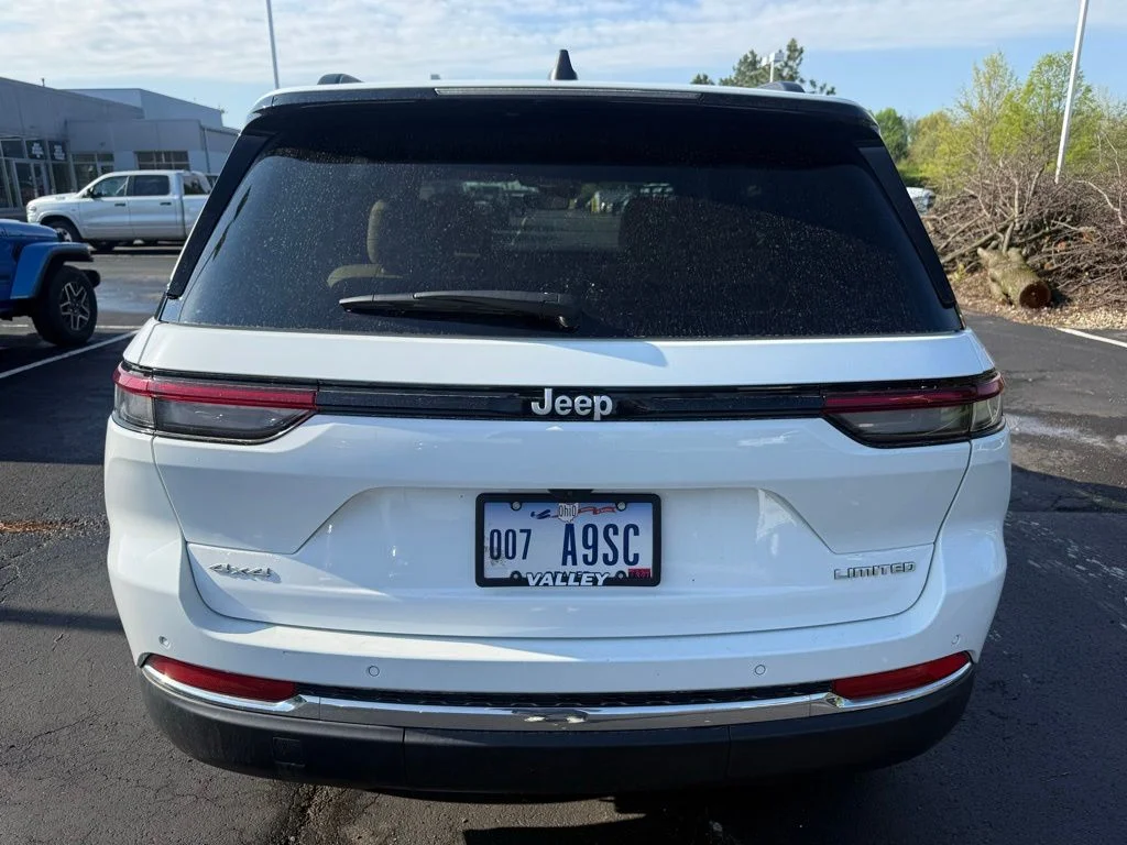 Certified Used 2024 White Jeep Limited image 6
