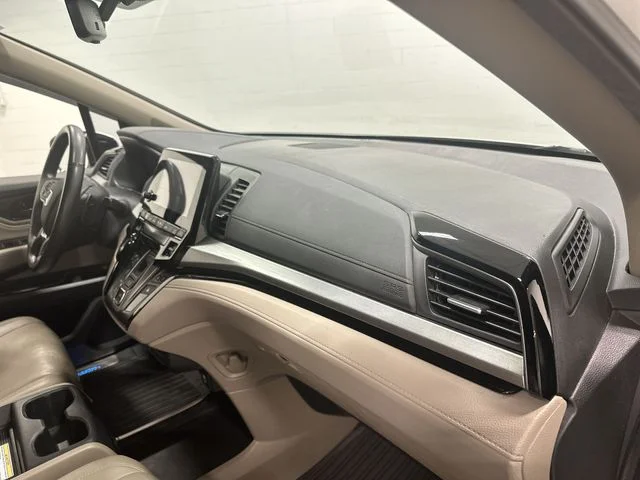 Certified Used 2019 White Diamond Pearl Honda Elite image 18