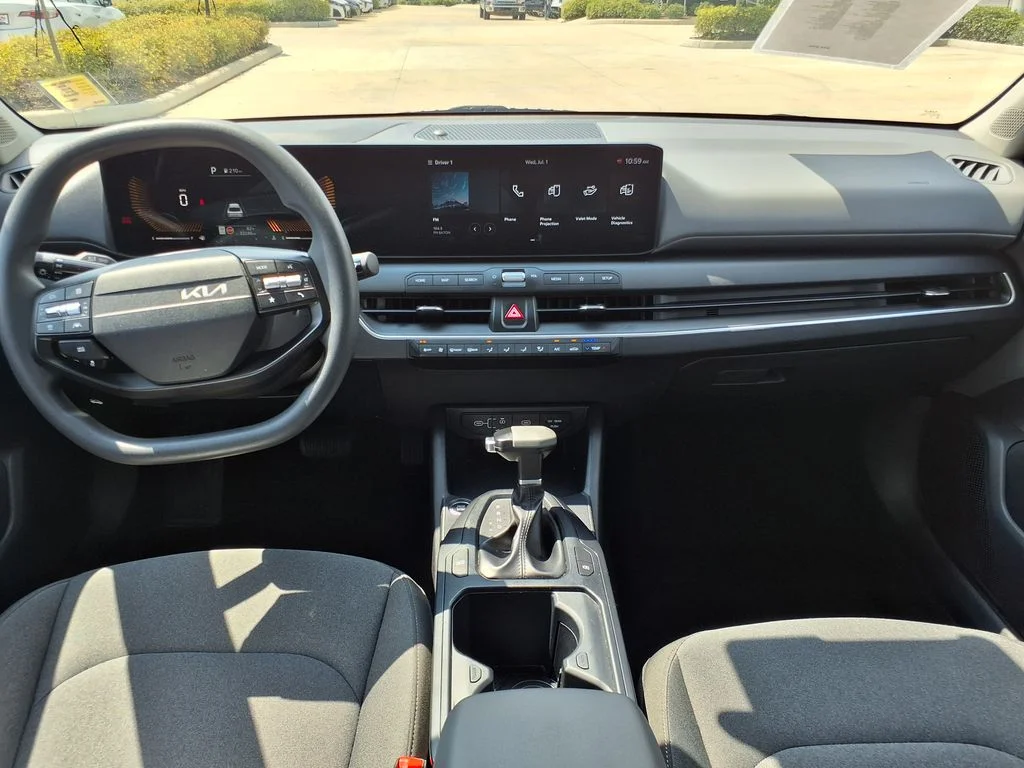 Used 2025 Black Kia LXS image 20