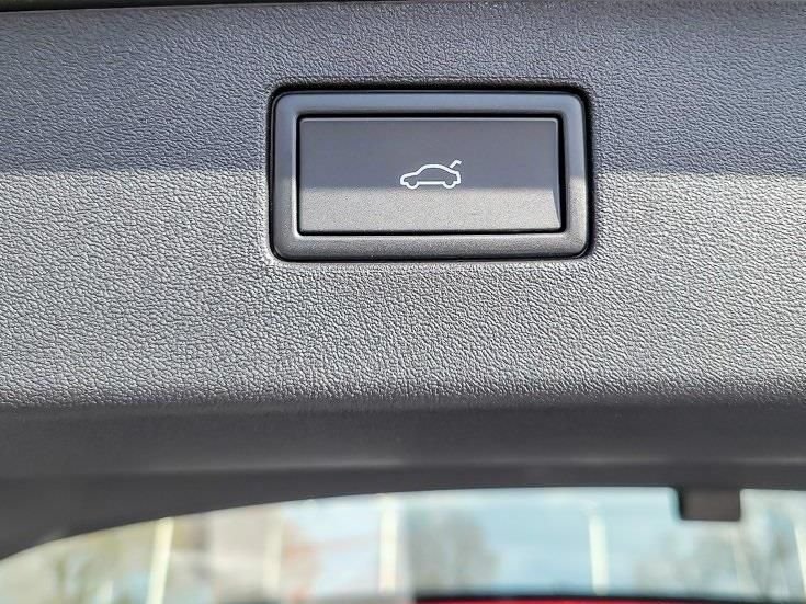 New 2026 Avocado Green w/Deep Black Roof Volkswagen 2.0T SE R-Line Black image 17
