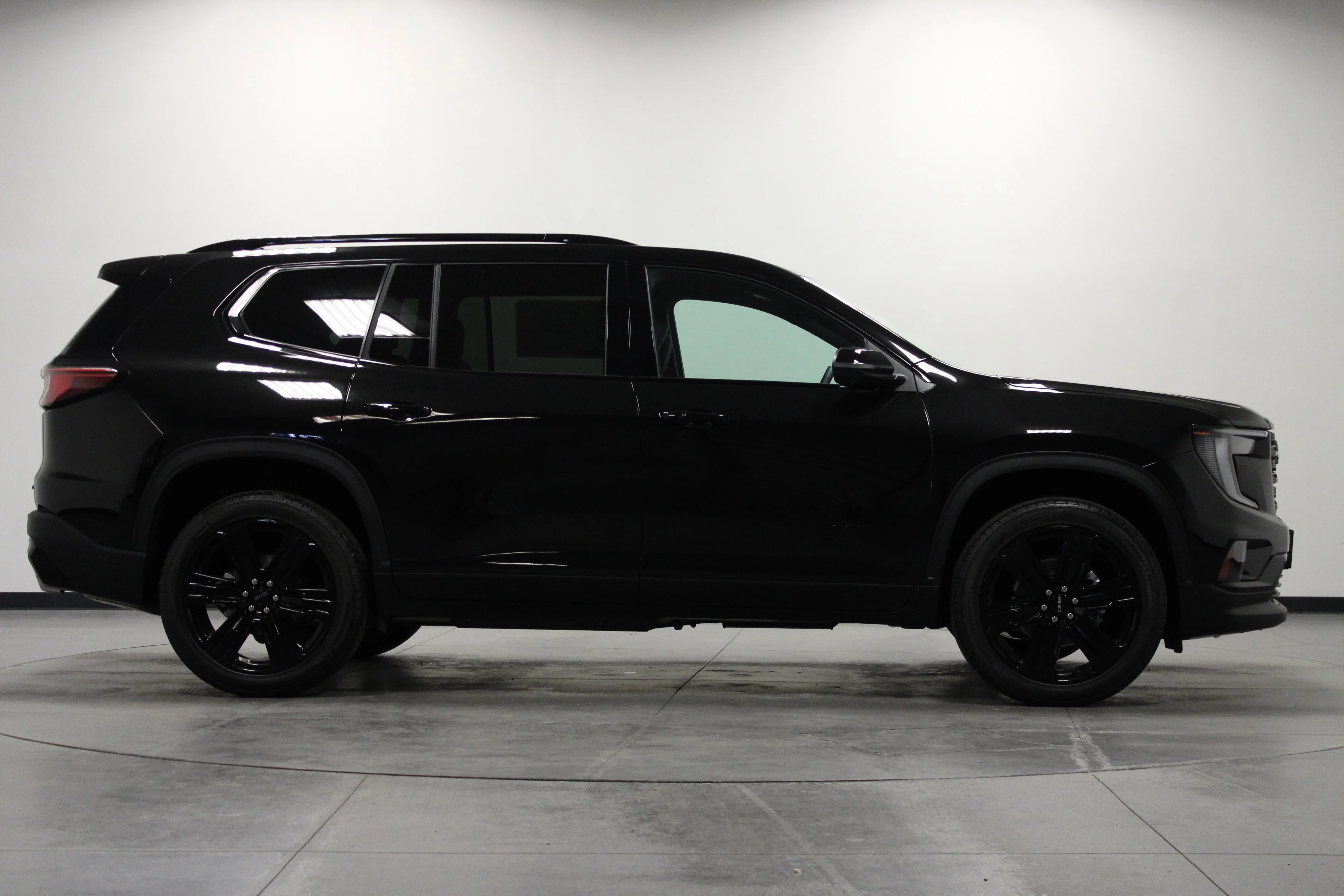 New 2026 Ebony Twilight Metallic GMC Elevation image 3
