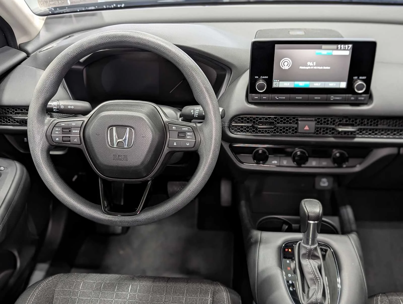 Certified Used 2024 Modern Steel Metallic Honda LX image 5