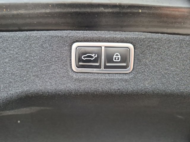 Used 2024 Black Hyundai Limited image 28
