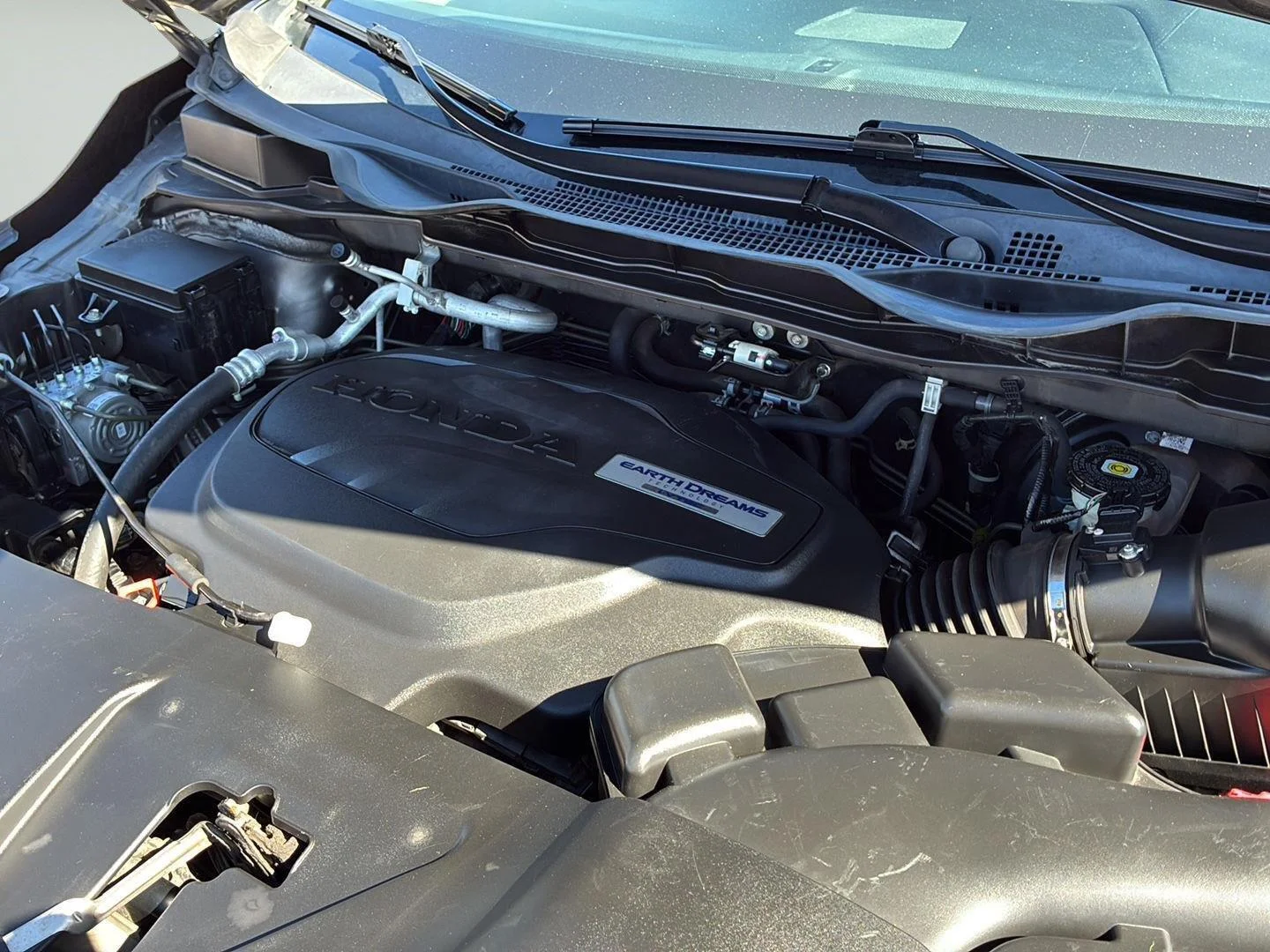 Used 2018 Pacific Pewter Metallic Honda Elite image 11