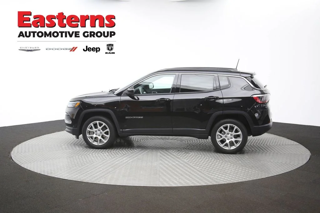 Certified Used 2024 Black Jeep Latitude Lux image 60