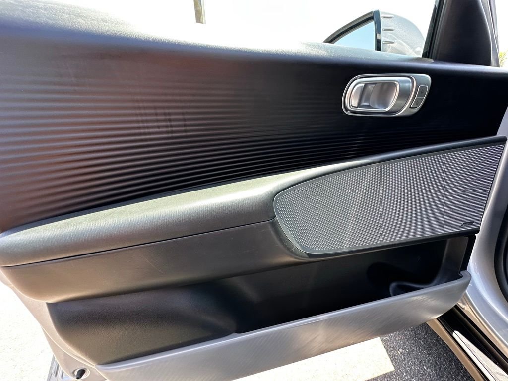 Used 2023 Silver Hyundai Limited image 18