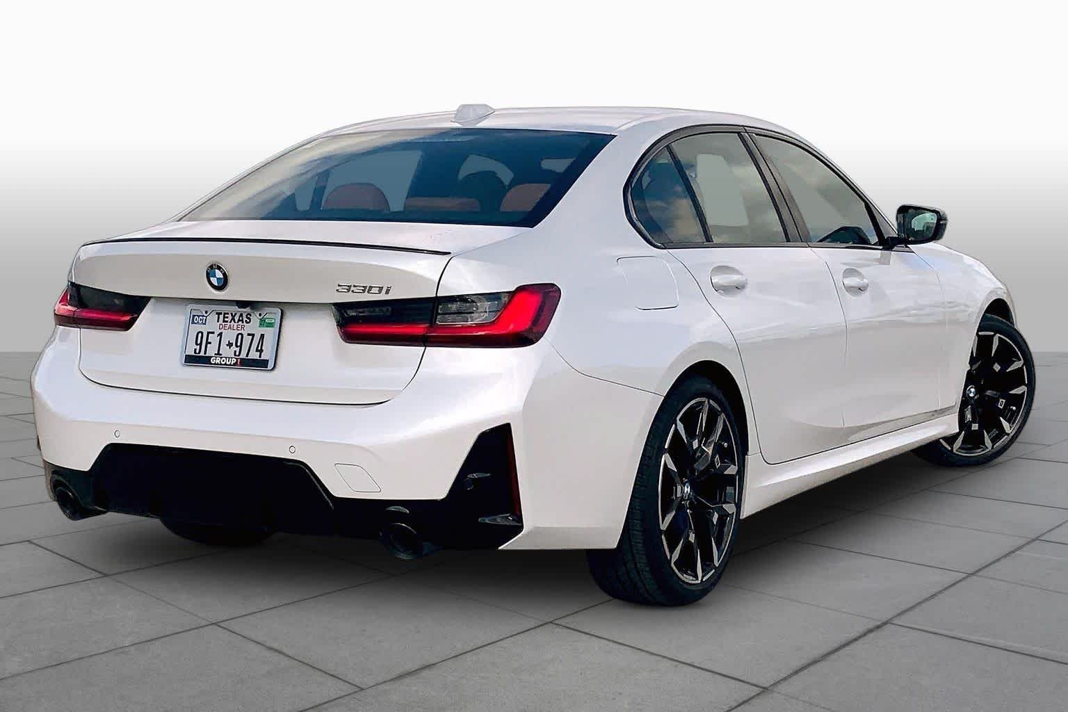 Used 2026 Mineral White Metallic BMW 330i NA image 24