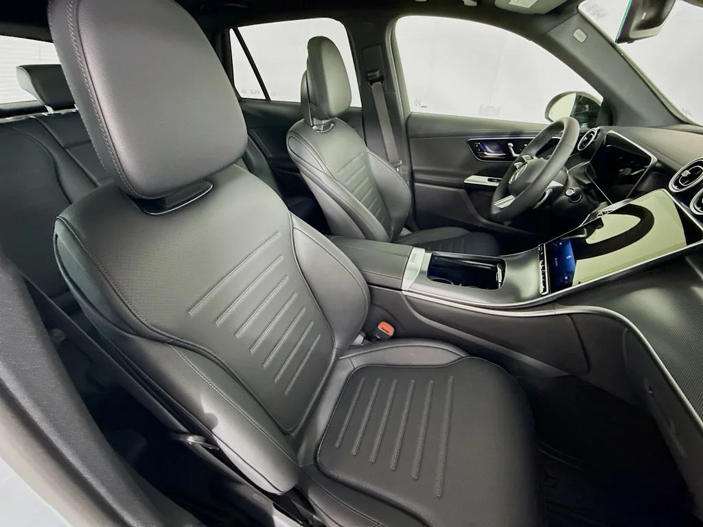 New 2026  Mercedes-Benz GLC 300 image 27