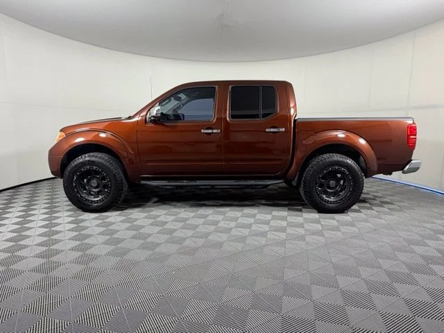Used 2016 Brown Nissan SV image 81