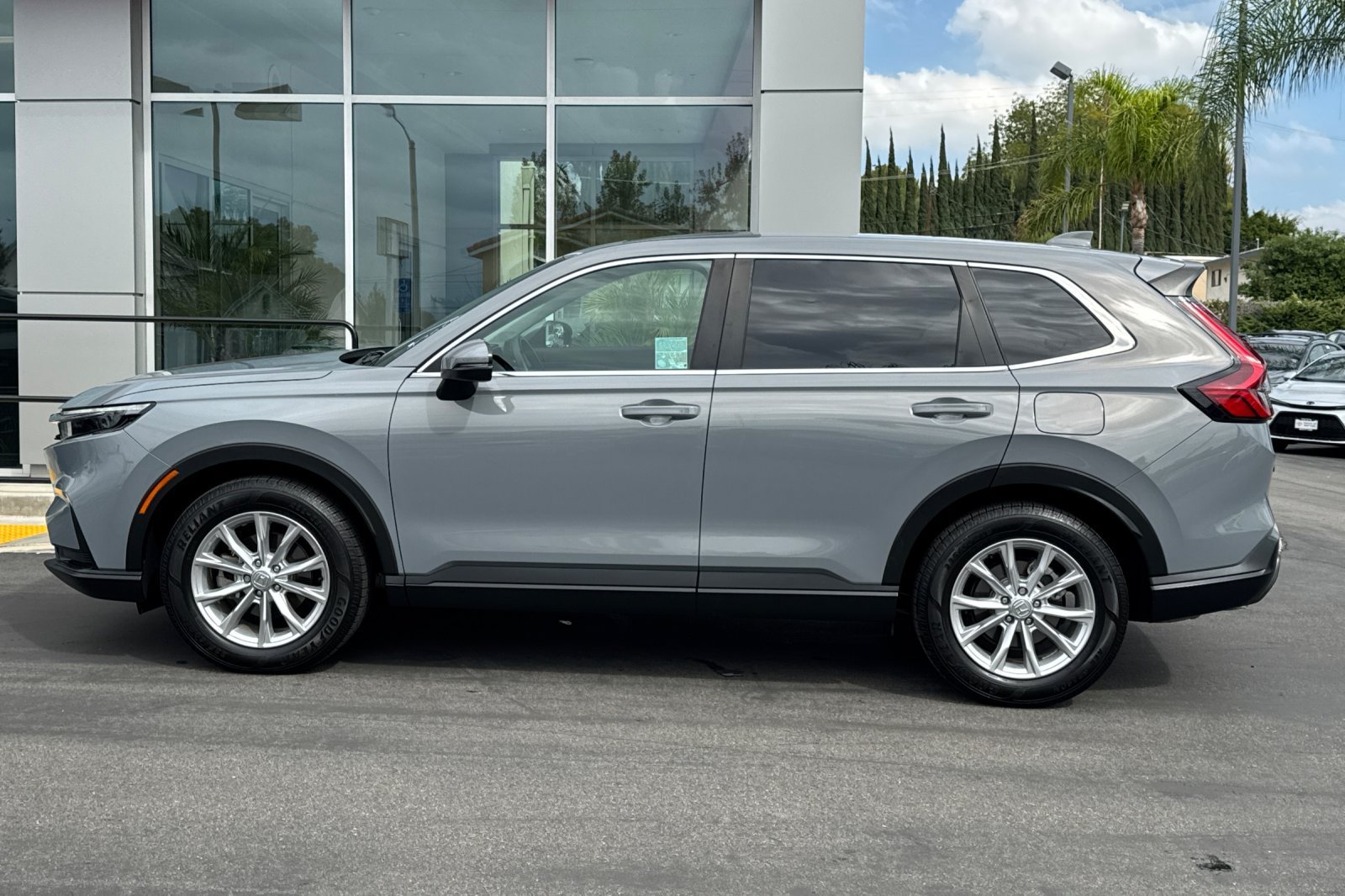 Used 2024 Gray Honda EX image 8