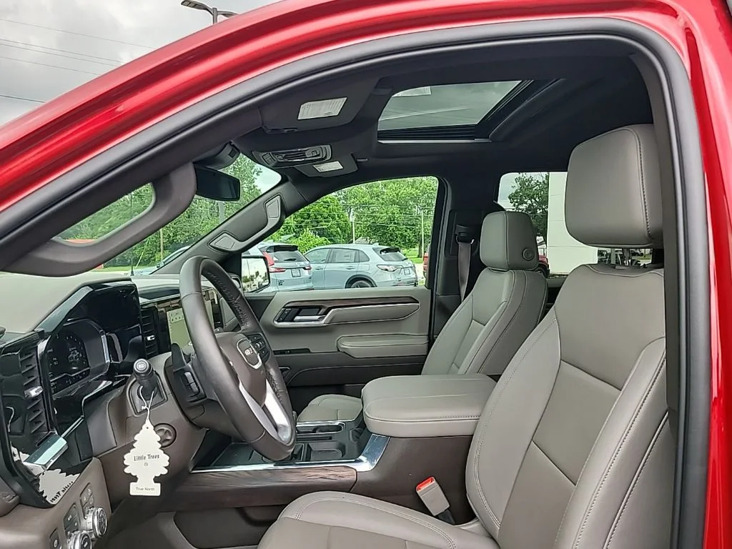 Used 2024 Red GMC SLT image 7
