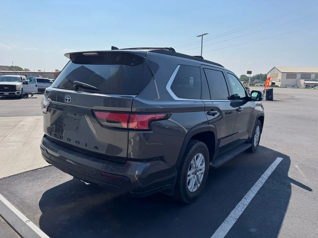 Used 2023 Gray Toyota SR5 image 5