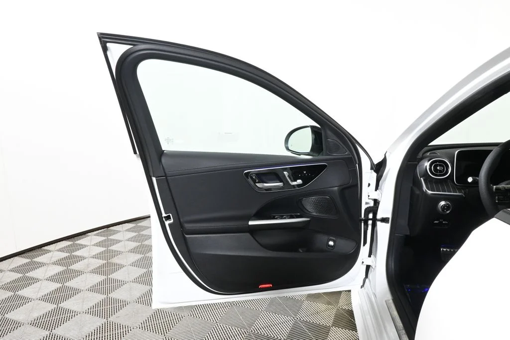 Used 2026 White Mercedes-Benz C 300 image 27