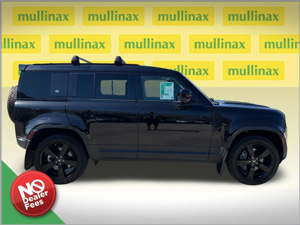 Used 2020  Land Rover HSE image 2