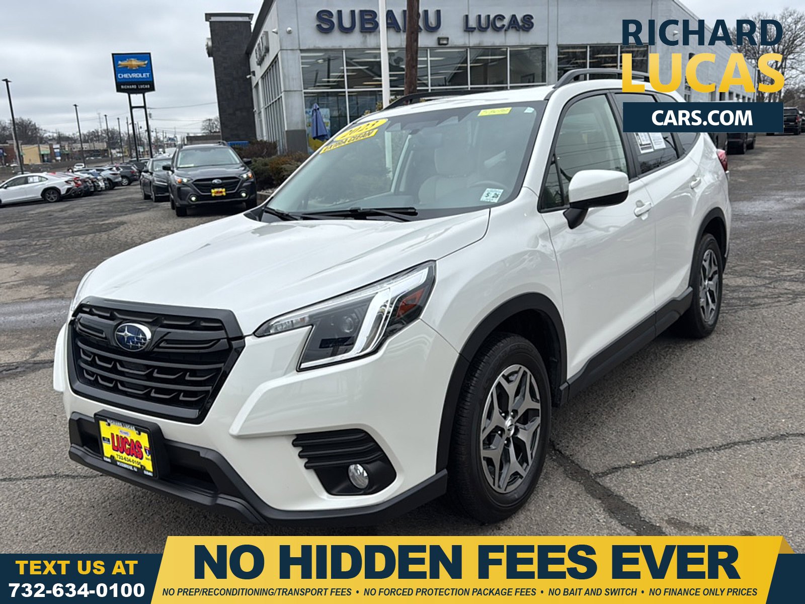 Crystal White Pearl 2023 Subaru Forester Premium Crossover AWD SUV / Crossover All-Wheel Drive