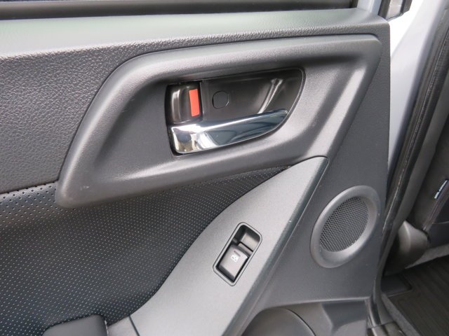 Used 2016 Ice Silver Metallic Subaru 2.5i Touring image 17