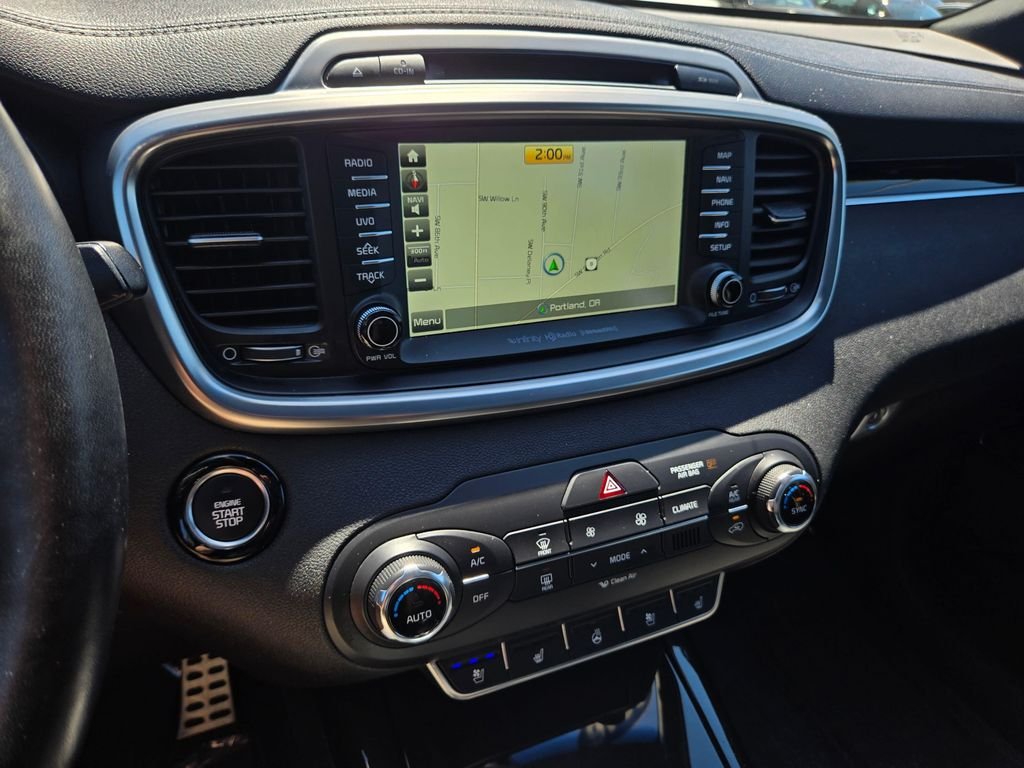 Used 2016 Titanium Silver Kia SX Limited image 28