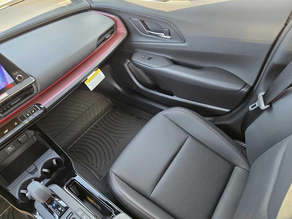 New 2026 Cutting Edge Toyota XSE Premium image 15