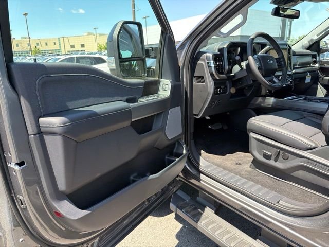 New 2026 Carbonized Gray Metallic Ford F-250® Lariat® image 13
