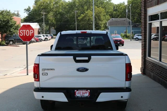 Used 2016 White Ford XLT image 31