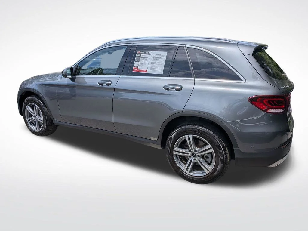 Used 2022  Mercedes-Benz GLC 300 image 6