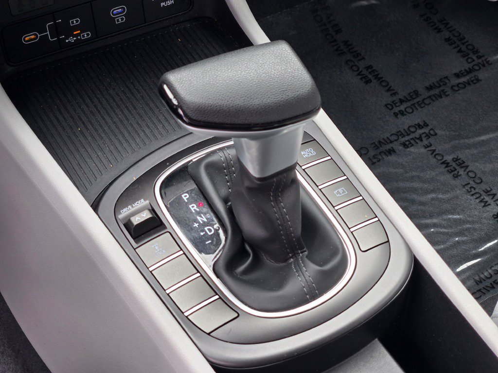 Certified Used 2024 Denim Blue Pearl Hyundai SE image 26