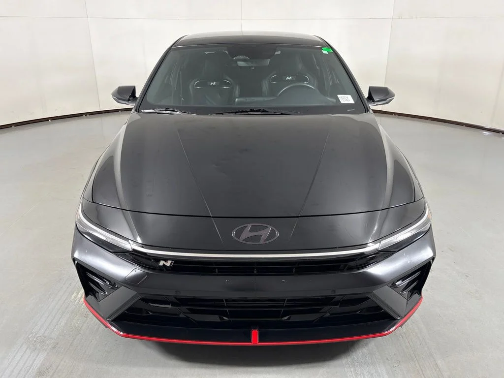 Used 2025 Black Hyundai Base image 3