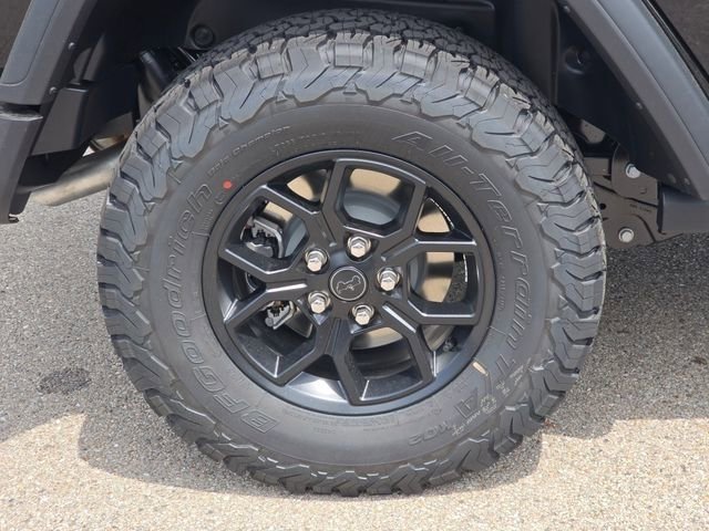 New 2026 Black Clear-Coat Exterior Paint Jeep Willys image 13