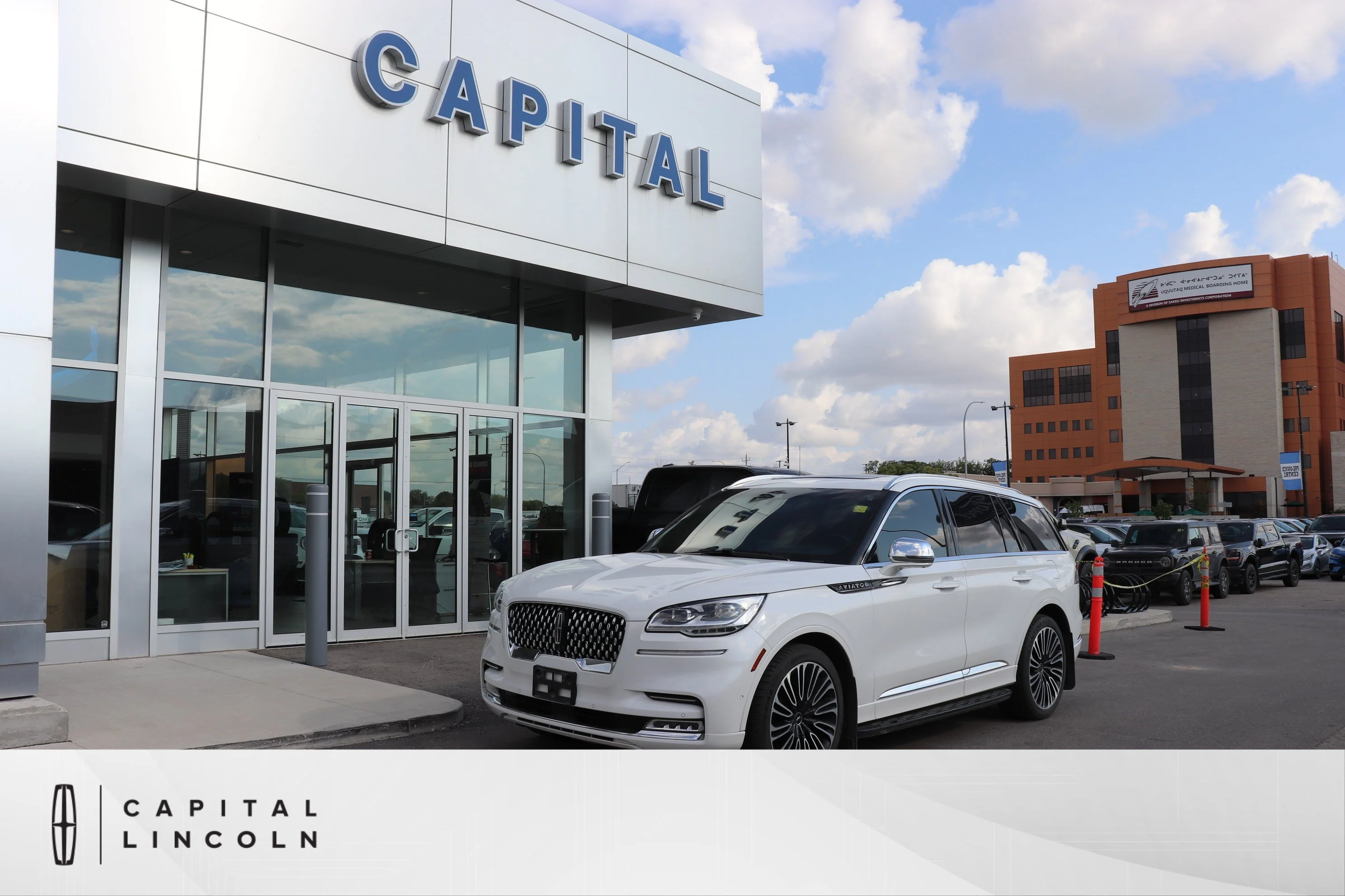 Used 2020 White Lincoln Black Label image 1