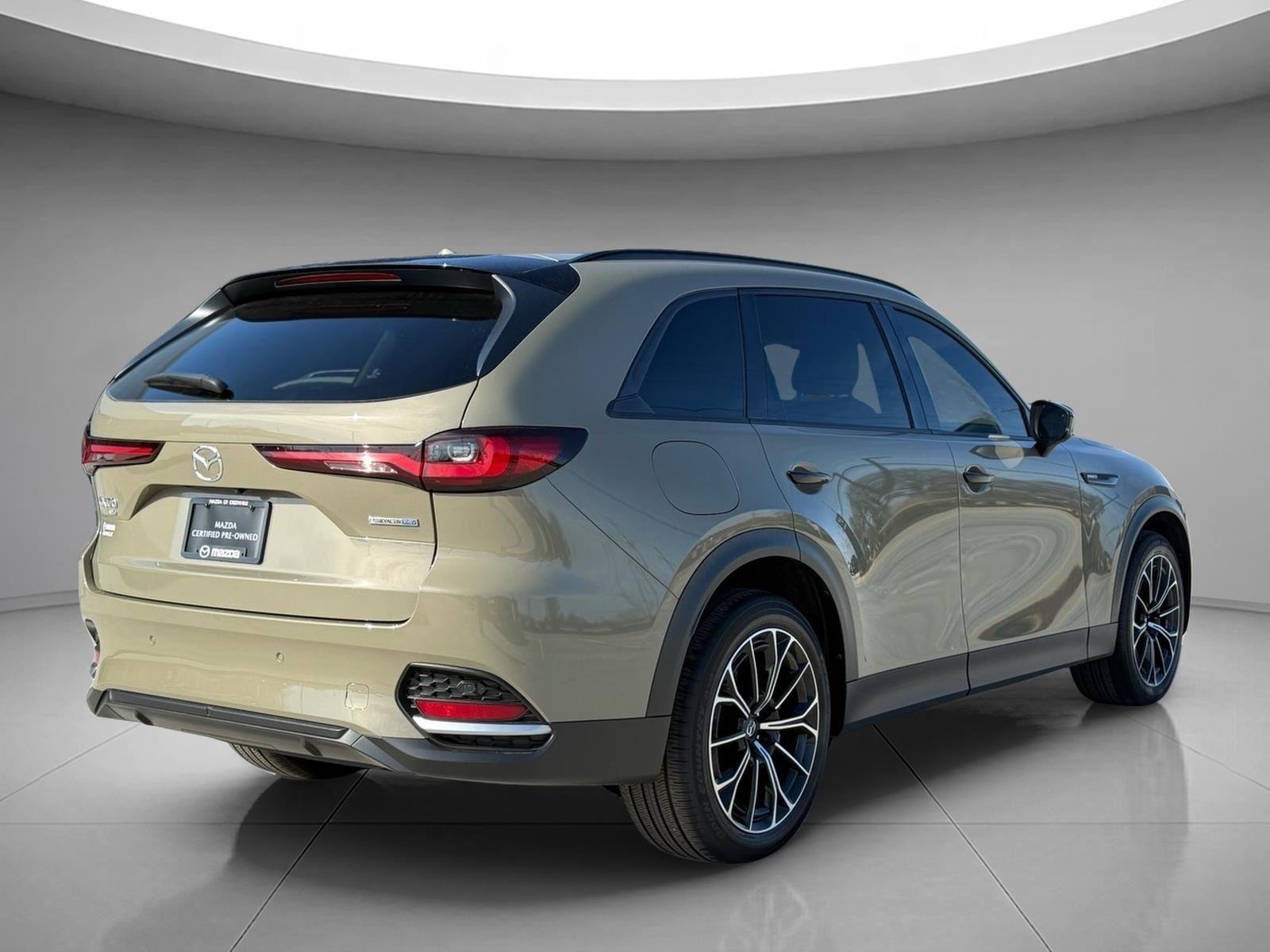 Used 2025 Zircon Sand Metallic Mazda Premium Plus Package image 5