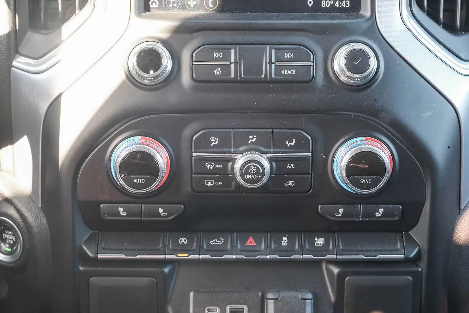 Used 2022 Summit White GMC SLE image 15