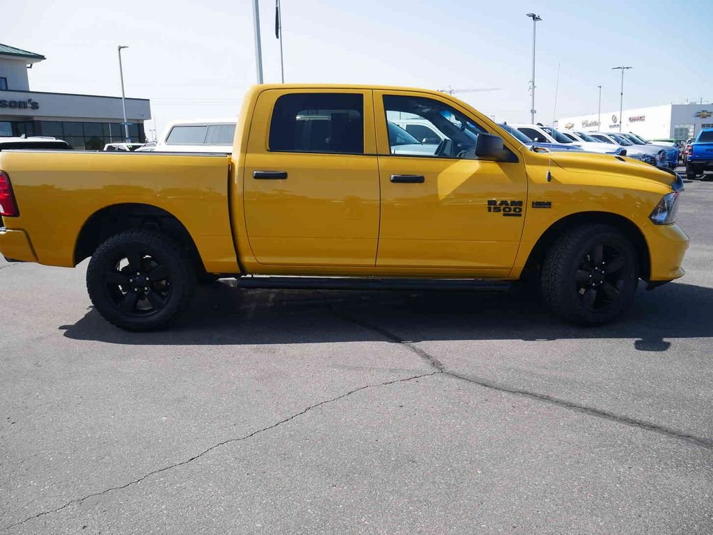 Used 2019 Yellow Ram Express image 21