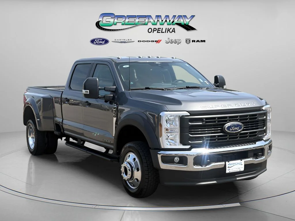 2026 Ford F-450 XL 4x4 Crew Cab 8' Box DRW's photo