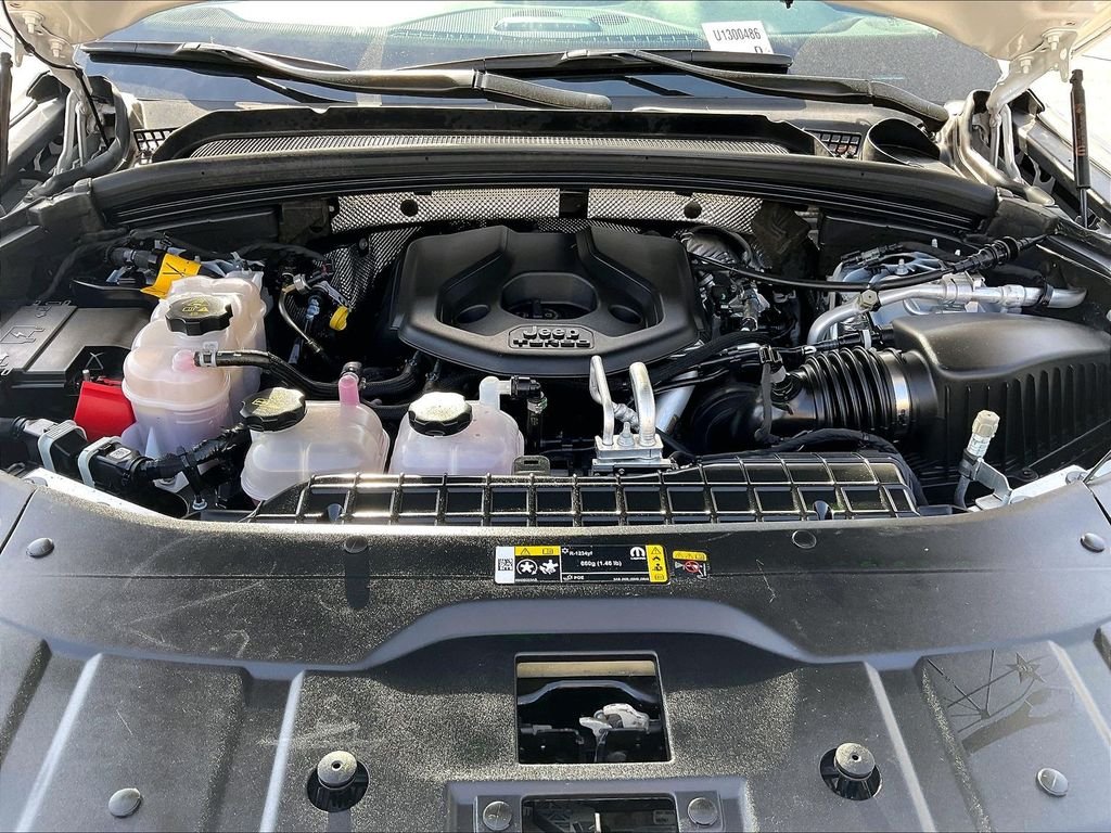 Used 2023 White Jeep 4xe image 30