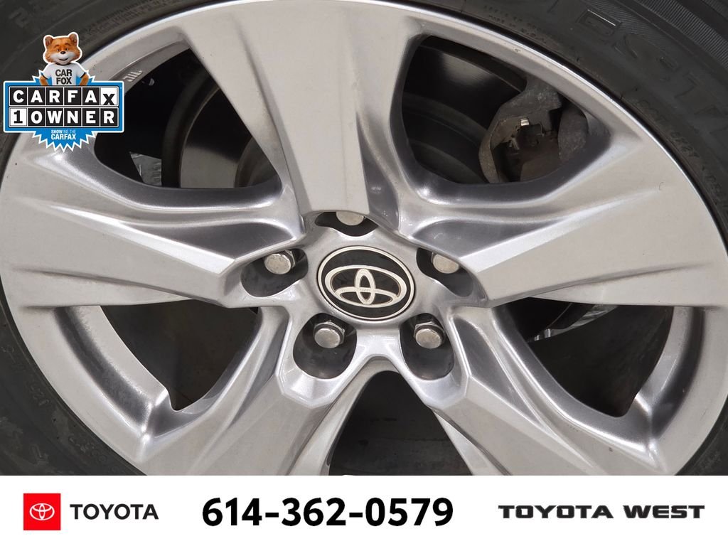 Used 2023 Silver Toyota XLE image 12