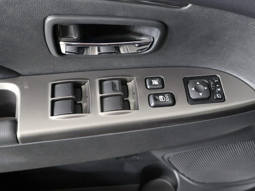 2026 Mitsubishi Outlander Sport SE - Photo 31